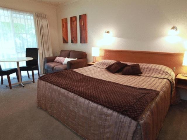 Valley Motor 3*